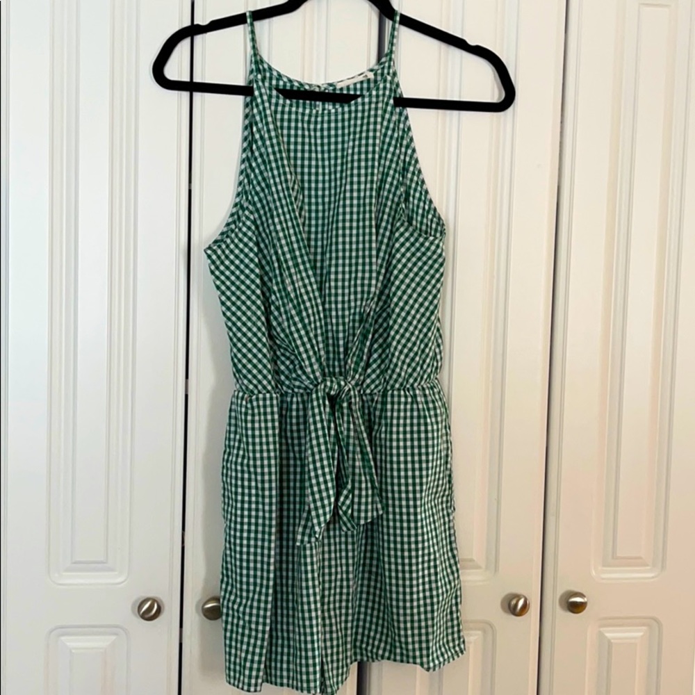 Soprano Green/White Gingham Romper NWOT